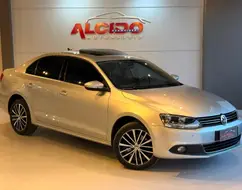 VOLKSWAGEN JETTA 2.0 TSI HIGHLINE 200CV GASOLINA 4P TIPTRONIC VOLKSWAGEN JETTA 2.0 TSI HIGHLINE 200CV GASOLINA 4P TIPTRONIC