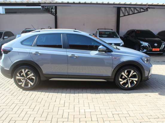 VOLKSWAGEN-NIVUS-1.0 200 TSI TOTAL FLEX HIGHLINE AUTOMÁTICO VOLKSWAGEN-NIVUS-2023