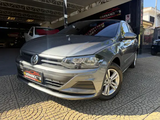 VOLKSWAGEN POLO 1.0 MPI TOTAL FLEX MANUAL VOLKSWAGEN POLO 1.0 MPI TOTAL FLEX MANUAL