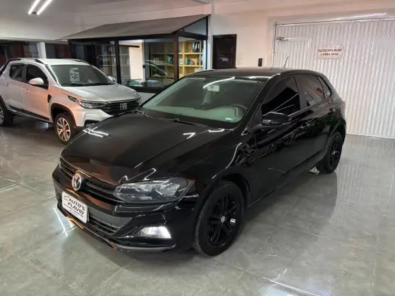 VOLKSWAGEN POLO 1.0 MPI TOTAL FLEX MANUAL VOLKSWAGEN POLO 1.0 MPI TOTAL FLEX MANUAL