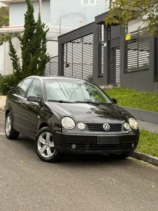 VOLKSWAGEN POLO 1.6 MI COMFORTLINE 8V FLEX 4P MANUAL VOLKSWAGEN POLO 1.6 MI COMFORTLINE 8V FLEX 4P MANUAL