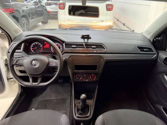 VOLKSWAGEN-SAVEIRO-2021