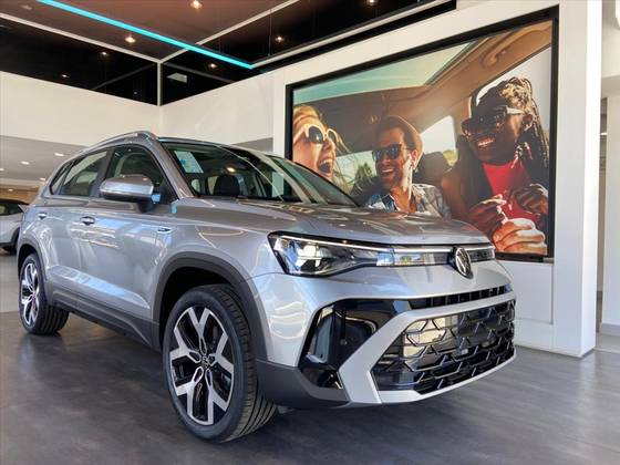 VOLKSWAGEN TAOS 1.4 250 TSI TOTAL FLEX HIGHLINE AUTOMÁTICO