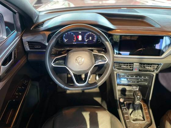 VOLKSWAGEN TAOS 1.4 250 TSI TOTAL FLEX HIGHLINE AUTOMÁTICO