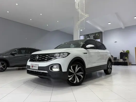 VOLKSWAGEN T-CROSS 1.4 250 TSI TOTAL FLEX HIGHLINE AUTOMÁTICO VOLKSWAGEN T-CROSS 1.4 250 TSI TOTAL FLEX HIGHLINE AUTOMÁTICO