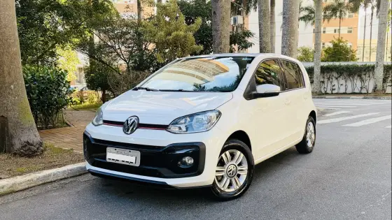 VOLKSWAGEN UP 1.0 TSI MOVE UP 12V FLEX 4P MANUAL VOLKSWAGEN UP 1.0 TSI MOVE UP 12V FLEX 4P MANUAL