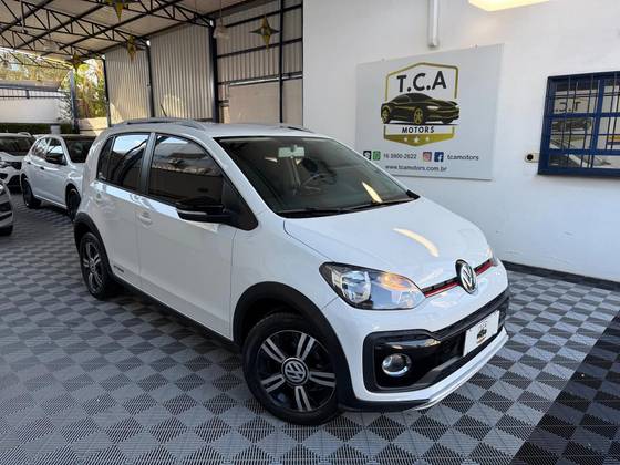 VOLKSWAGEN UP 1.0 170 TSI TOTAL FLEX XTREME 4P MANUAL