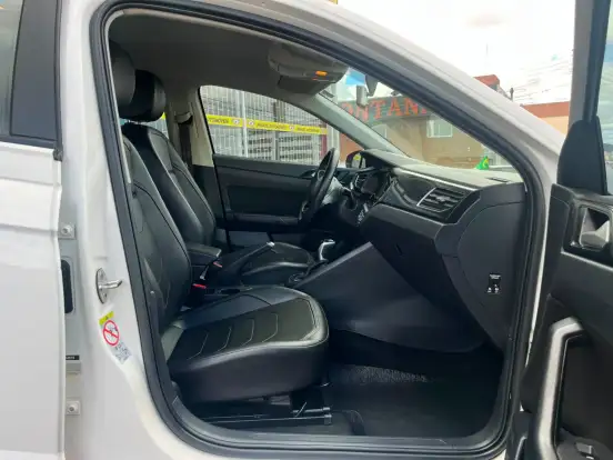 VOLKSWAGEN-VIRTUS-1.0 200 TSI COMFORTLINE AUTOMÁTICO VOLKSWAGEN-VIRTUS-2025