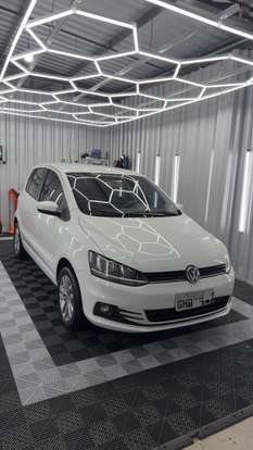 VOLKSWAGEN-FOX-1.6 MSI TOTAL FLEX CONNECT 4P MANUAL VOLKSWAGEN-FOX-2017