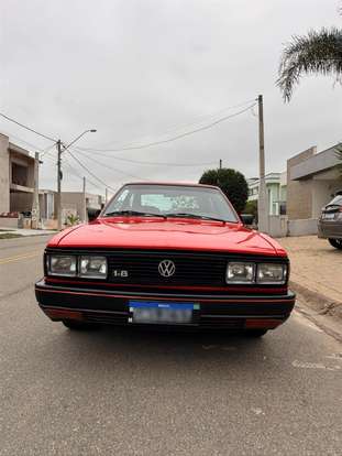 VOLKSWAGEN-PASSAT-1988