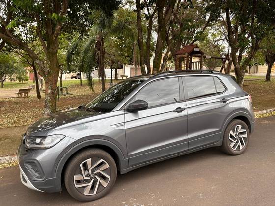 VOLKSWAGEN T-CROSS 1.0 200 TSI TOTAL FLEX COMFORTLINE AUTOMÁTICO