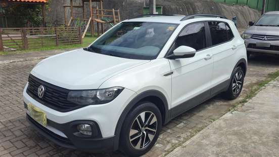VOLKSWAGEN-T-CROSS-2021
