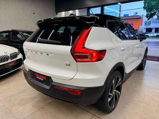VOLVO-XC40-1.5 T5 RECHARGE R-DESIGN GEARTRONIC VOLVO-XC40-2020