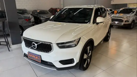 VOLVO XC40 2.0 T5 GASOLINA MOMENTUM AWD GEARTRONIC VOLVO XC40 2.0 T5 GASOLINA MOMENTUM AWD GEARTRONIC