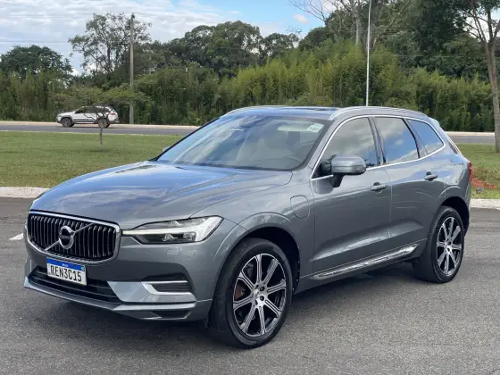 VOLVO XC60 2.0 T8 HYBRID INSCRIPTION AWD GEARTRONIC VOLVO XC60 2.0 T8 HYBRID INSCRIPTION AWD GEARTRONIC