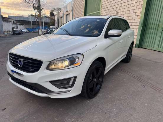 VOLVO-XC60-2.0 T5 R DESIGN TURBO GASOLINA 4P AUTOMÁTICO VOLVO-XC60-2014