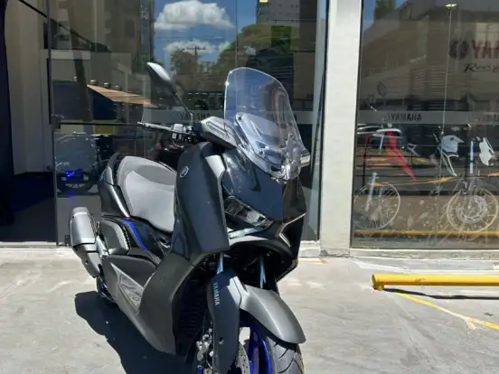YAMAHA-XMAX 300 CONNECTED ABS YAMAHA-XMAX 300 CONNECTED ABS-2026