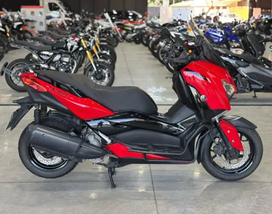 YAMAHA XMAX ABS YAMAHA XMAX ABS