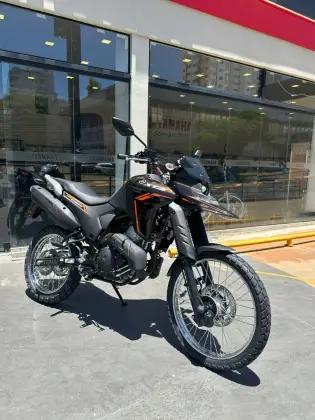 YAMAHA XTZ 250 LANDER CONNECTED YAMAHA XTZ 250 LANDER CONNECTED