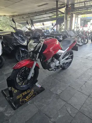 YAMAHA YS 250 FAZER BLUEFLEX YAMAHA YS 250 FAZER BLUEFLEX