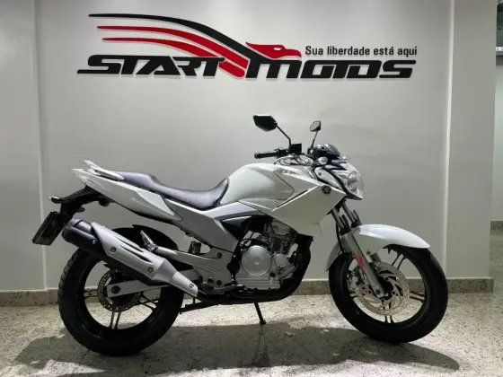 YAMAHA YS 250 FAZER YAMAHA YS 250 FAZER