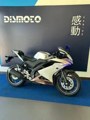 YAMAHA YZF R15 YAMAHA YZF R15