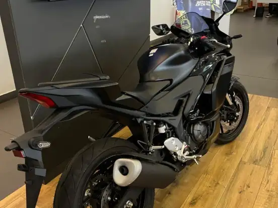 YAMAHA-YZF R3 ABS CONNECTED YAMAHA-YZF R3 ABS CONNECTED-2026