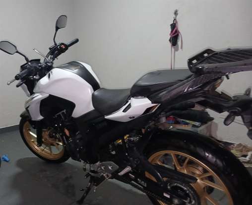 YAMAHA-FZ25 FAZER CONNECTED ABS-2025
