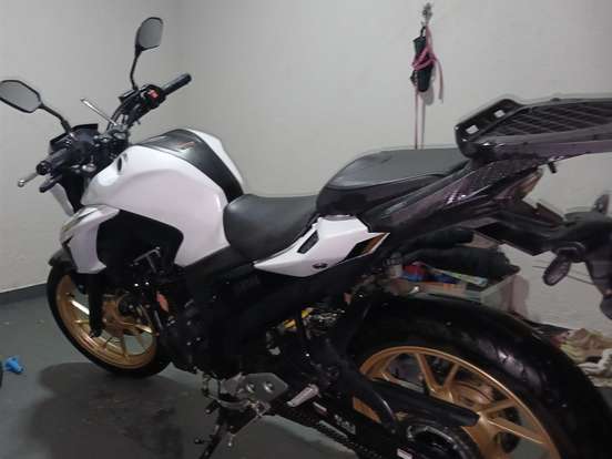 YAMAHA-FZ25 FAZER CONNECTED ABS YAMAHA-FZ25 FAZER CONNECTED ABS-2025