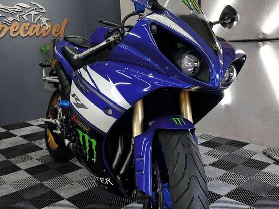 YAMAHA-YZF R1 YAMAHA-YZF R1-2011