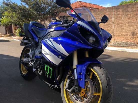YAMAHA-YZF R1 YAMAHA-YZF R1-2011