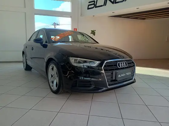 AUDI A3 1.4 TFSI FLEX SEDAN PRESTIGE PLUS 25 ANOS TIPTRONIC AUDI A3 1.4 TFSI FLEX SEDAN PRESTIGE PLUS 25 ANOS TIPTRONIC