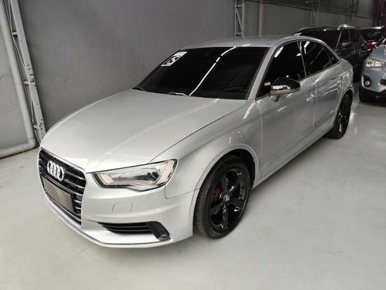 AUDI-A3-2015
