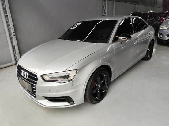 AUDI-A3-1.4 TFSI SEDAN ATTRACTION 16V GASOLINA 4P S-TRONIC AUDI-A3-2015