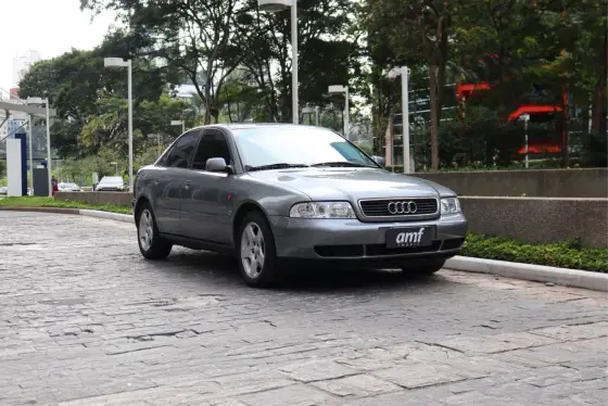 AUDI A4 2.8 V6 30V GASOLINA 4P AUTOMÁTICO AUDI A4 2.8 V6 30V GASOLINA 4P AUTOMÁTICO