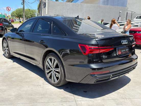 AUDI-A6-2020