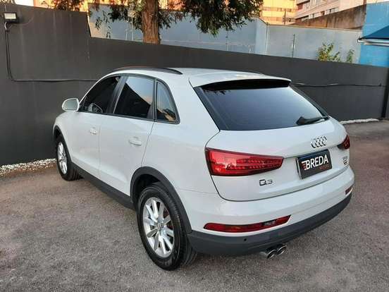 AUDI-Q3-2018