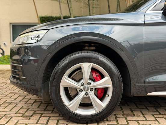 AUDI-Q5-2.0 TFSI GASOLINA PRESTIGE PLUS S TRONIC AUDI-Q5-2019