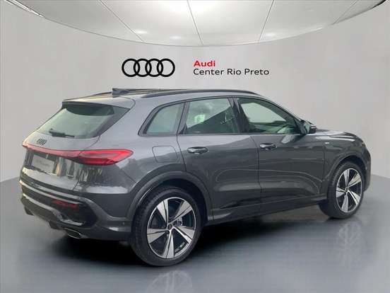 AUDI-Q5-2.0 TFSI GASOLINA S LINE QUATTRO S TRONIC AUDI-Q5-2026