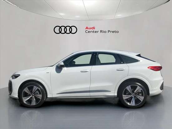 AUDI-Q5-2.0 TFSI GASOLINA SPORTBACK S LINE QUATTRO S TRONIC AUDI-Q5-2026