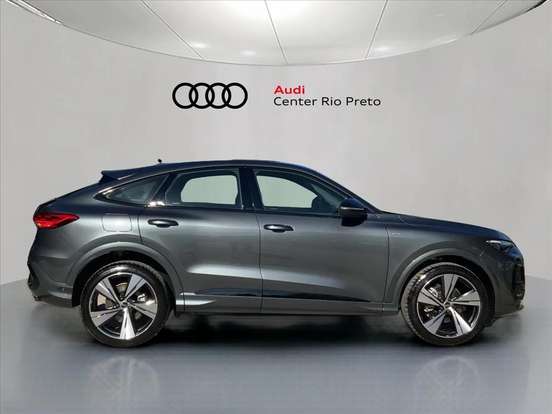 AUDI-Q5-2026