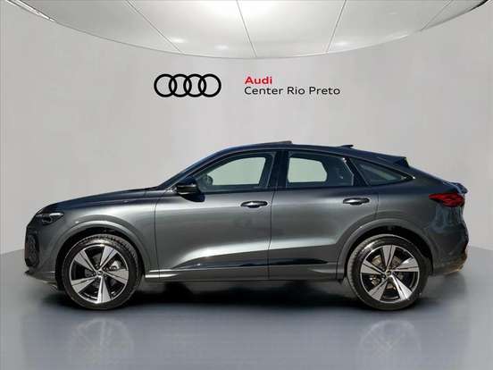 AUDI-Q5-2026