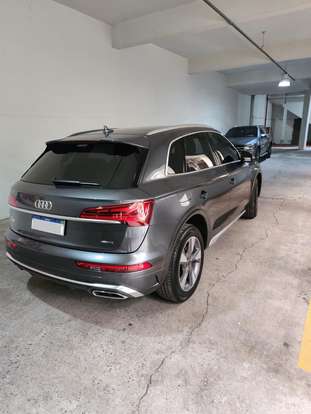 AUDI-Q5-2022