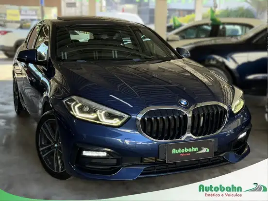 BMW-118i-2021