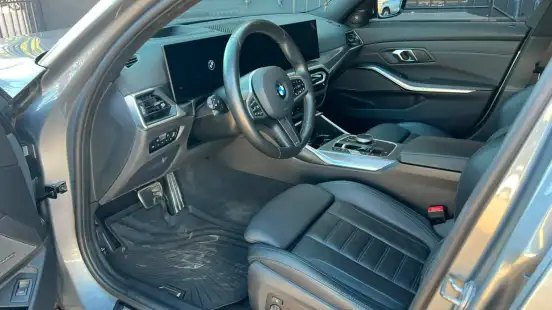 BMW-320i-2024