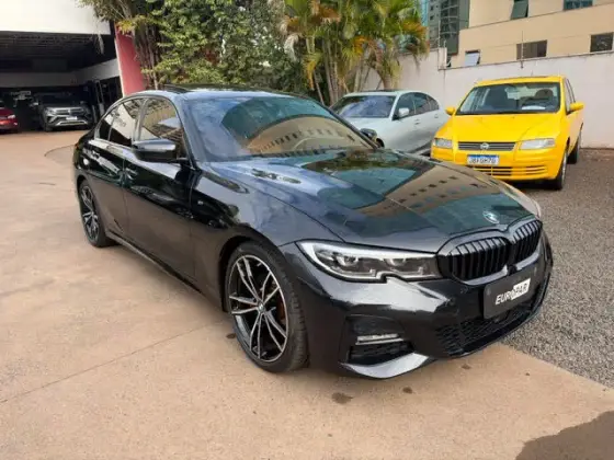 BMW 320i 2.0 16V TURBO FLEX M SPORT AUTOMÁTICO BMW 320i 2.0 16V TURBO FLEX M SPORT AUTOMÁTICO