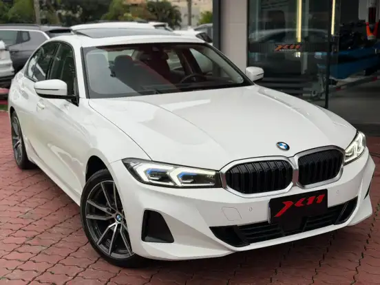 BMW-320i-2024
