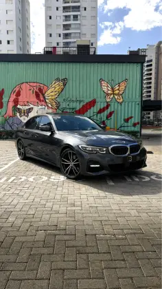 BMW 320i 2.0 16V TURBO GASOLINA M SPORT AUTOMÁTICO BMW 320i 2.0 16V TURBO GASOLINA M SPORT AUTOMÁTICO