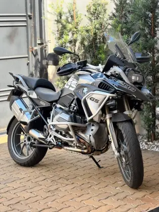 BMW R 1200 GS BMW R 1200 GS