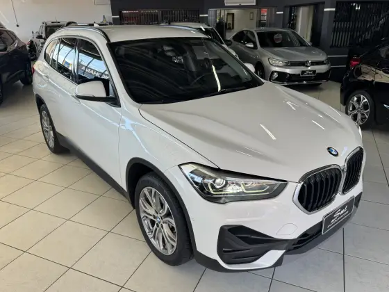 BMW X1 2.0 16V TURBO ACTIVEFLEX SDRIVE20I GP 4P AUTOMÁTICO BMW X1 2.0 16V TURBO ACTIVEFLEX SDRIVE20I GP 4P AUTOMÁTICO